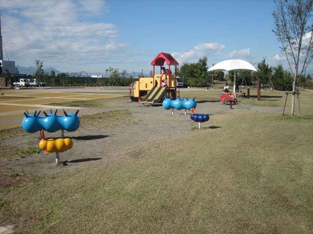写真：幼児用遊具