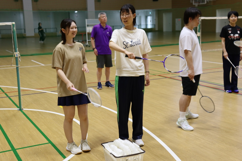 R8町民バドミントン教室 R8町民バドミントン教室