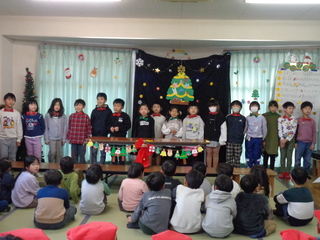 年生の出し物　英語の歌「We wish you a Merry Christmas 」