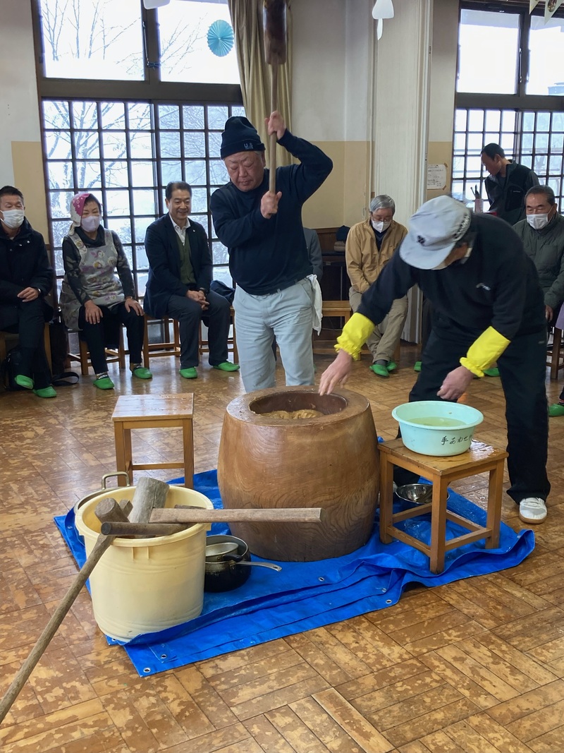 かじかの里学園餅つき大会