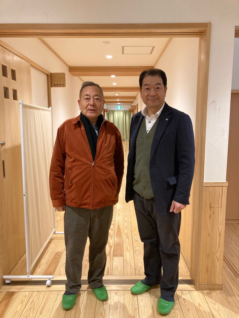 黒澤八郎村長と石川町長