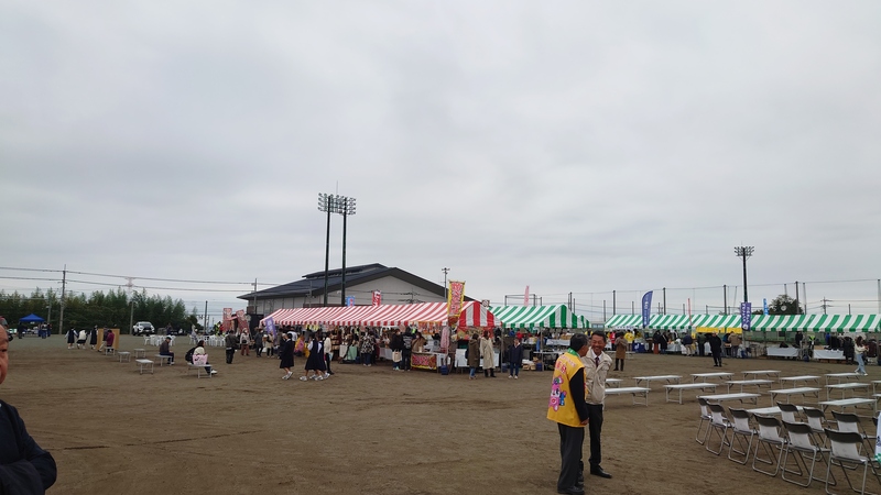 祭り会場の様子