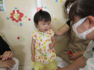 身長を計っているところ