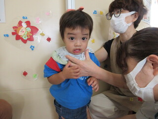 身長を計っているところ