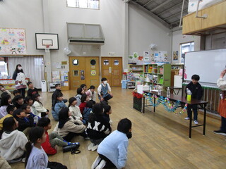 マジックショーの様子①