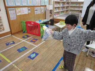 的をよく狙っているところ