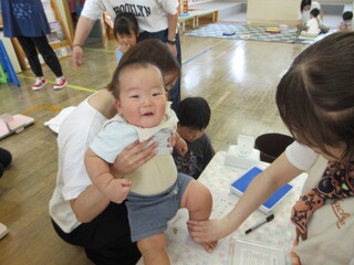 足型をとっているところ