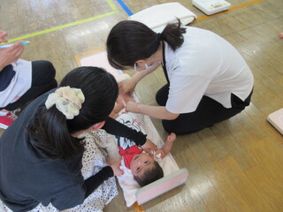 身長をはかっているところ