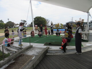 公園に集合したところ